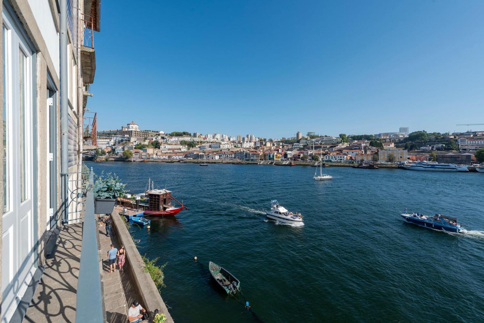 Appartement Premium River View Ii